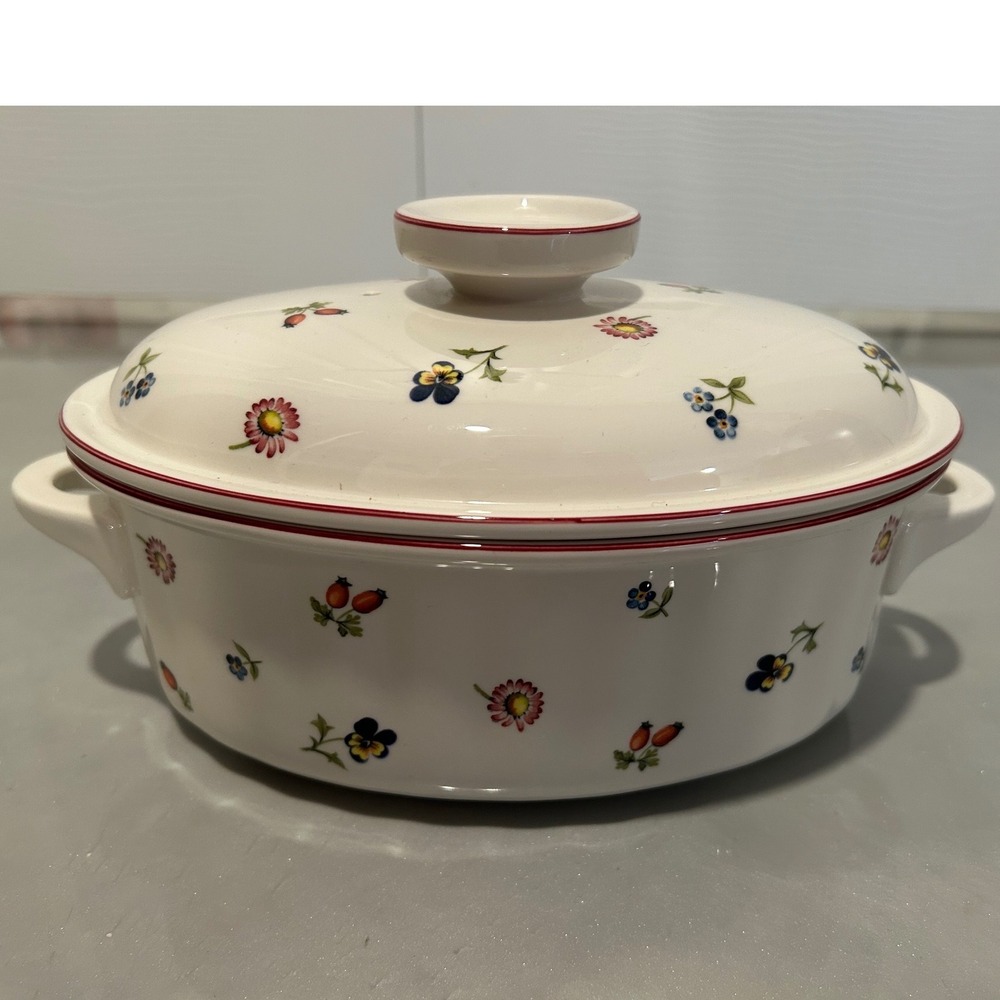 Villeroy & Boch Petite Fleur Vilbofour Oval Covered Casserole‎ Dish